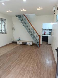 cần bán nhà cấp 4 lô góc 31.2 m tại đông mỹ thanh trì hà nội giá hơn 2 tỷ  , lh 0975803080